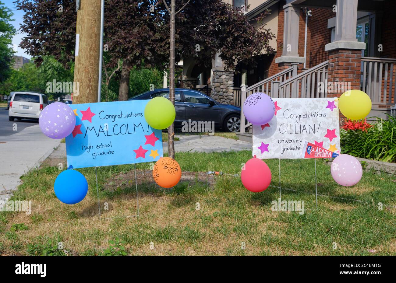 Hand madeYard Sign celebrating a High School and university Graduation