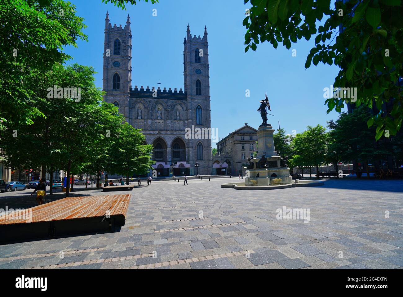 Montreal,Quebec,Canada,June 21, 2020.Place d'Armes void of tourists in Old Montreal.Credit:Mario Beauregard/Alamy News Stock Photo