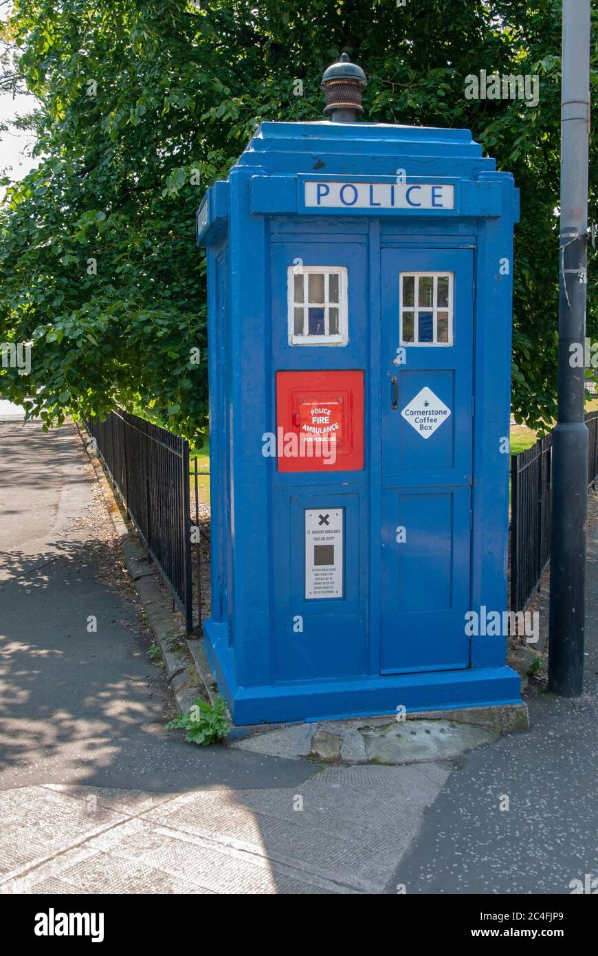 Blue Glasgow Police Box Dr Who Tardis Cathedral Square Gardens Castle Street Glasgow Scotland United Kingdom front door view of former city of glasgow Stock Photo