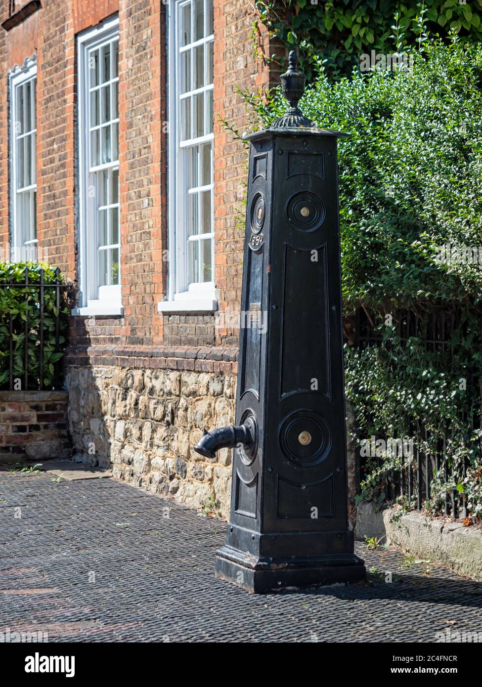 Victorian water pump hires stock photography and images Alamy