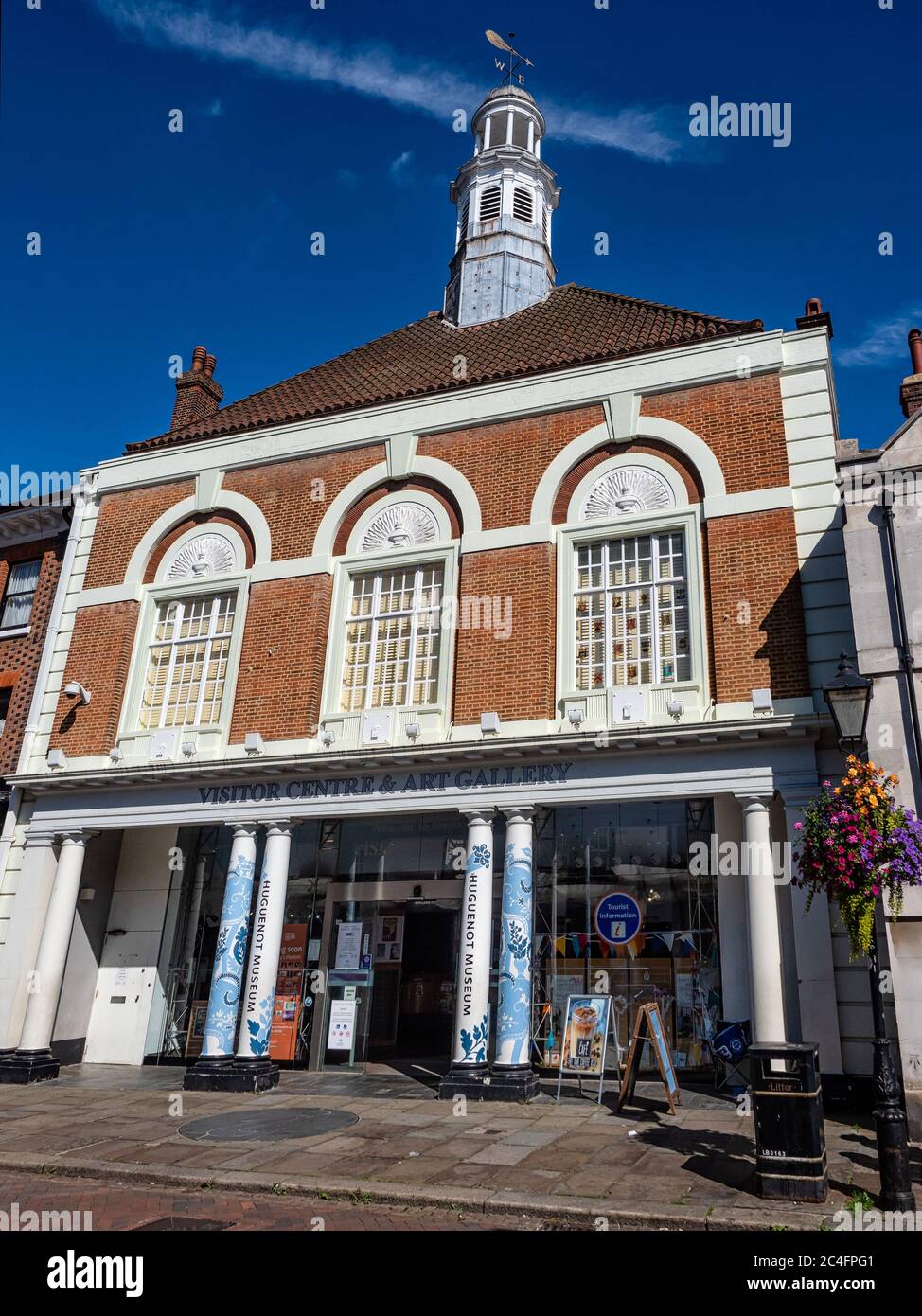 ROCHESTER, KENT, UK - SEPTEMBER 13, 2019:  Exterior view of the Huguenot Museum in the High Street Stock Photo