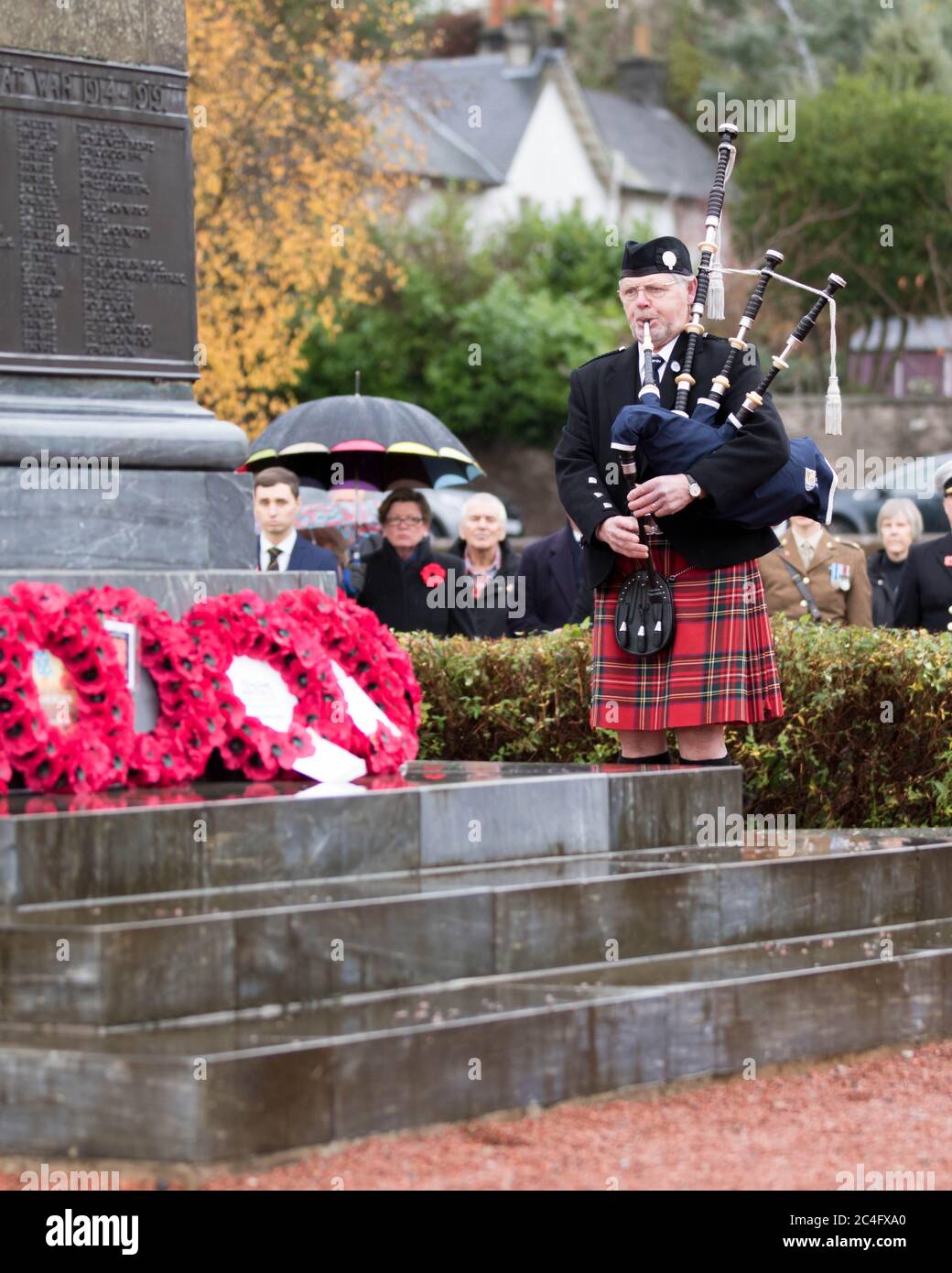 Remembrance Day centenary, Bridge of Allan, Stirling Stock Photo Alamy