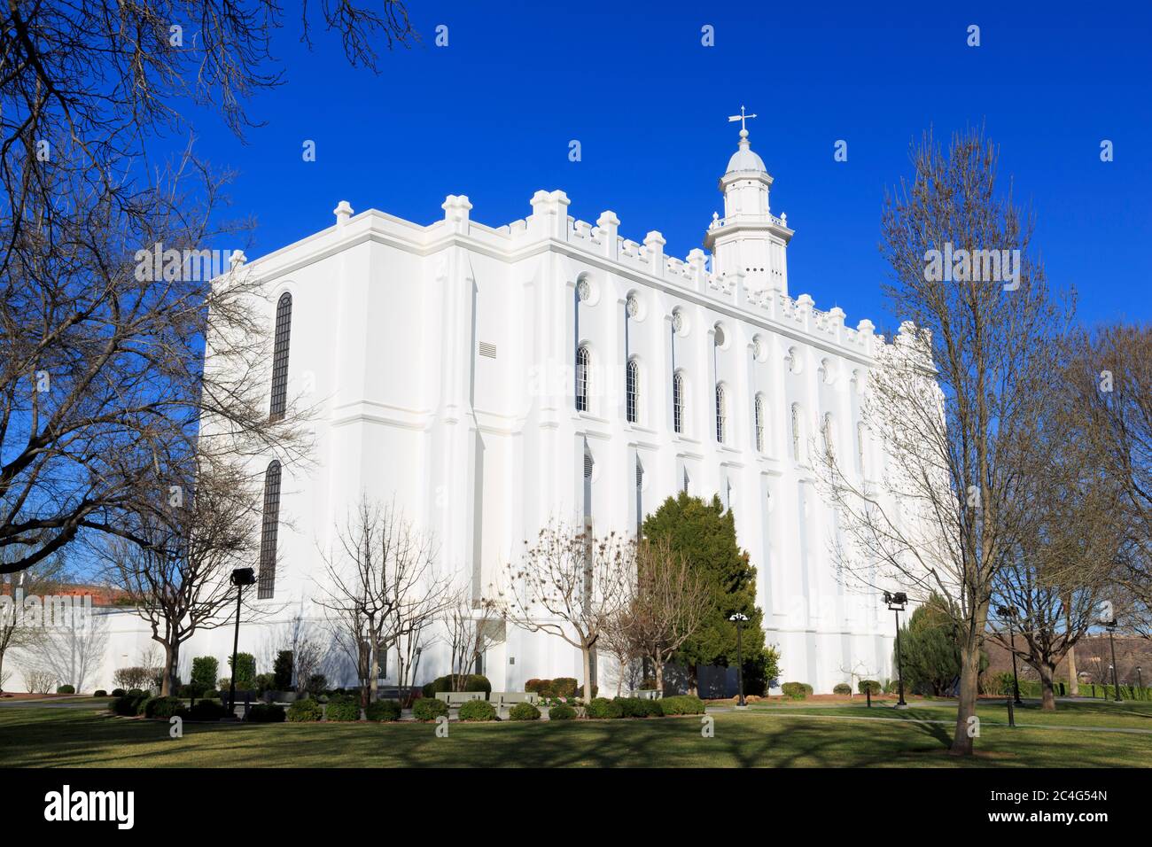 St george utah lds temple hi-res stock photography and images - Alamy