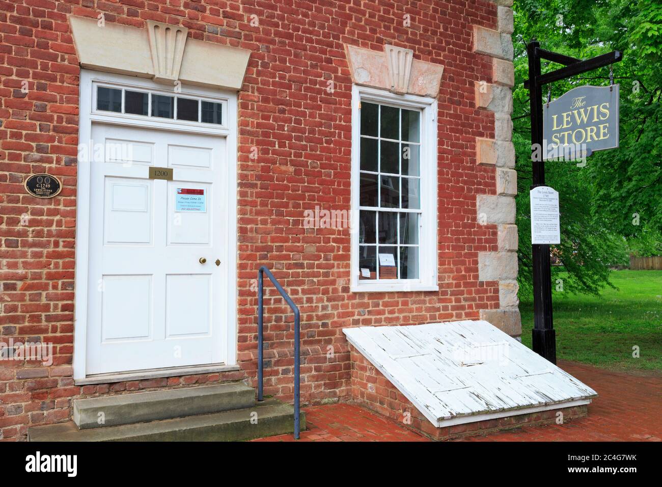 Historic Lewis Store, Fredericksburg, Virginia, USA Stock Photo Alamy