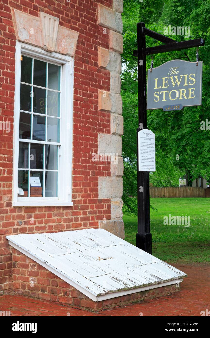 Historic Lewis Store, Fredericksburg, Virginia, USA Stock Photo Alamy