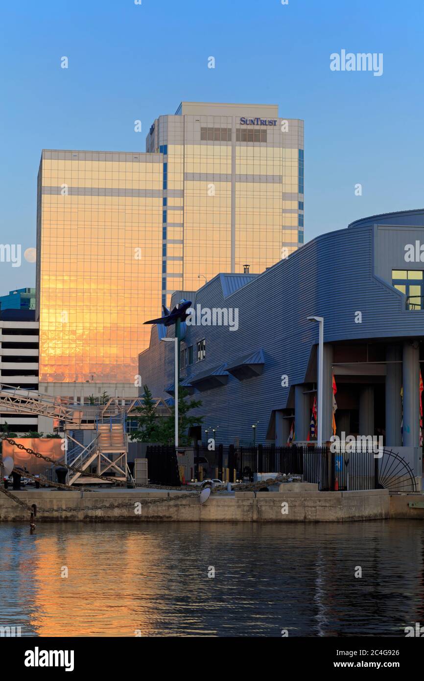 SunTrust Tower, Norfolk, Virginia, USA Stock Photo Alamy