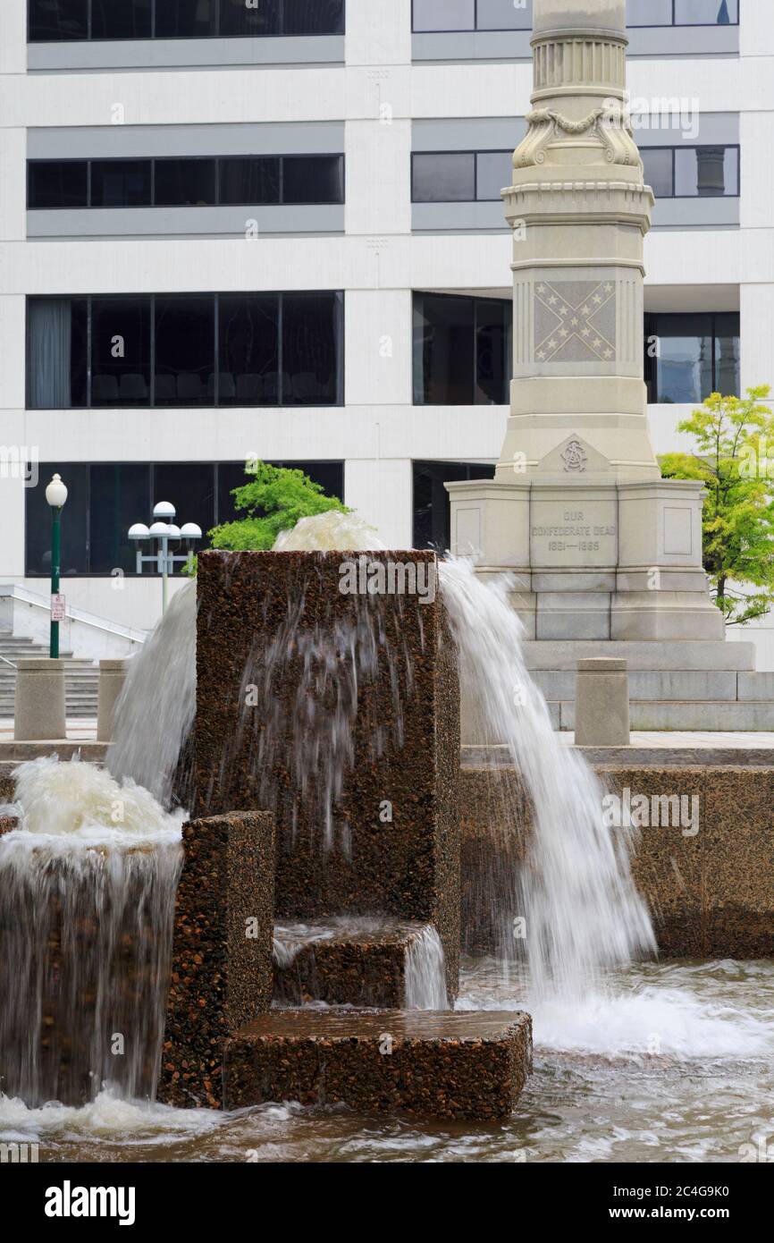 Fountain in Commercial Place Park, Norfolk, Virginia, USA Stock Photo