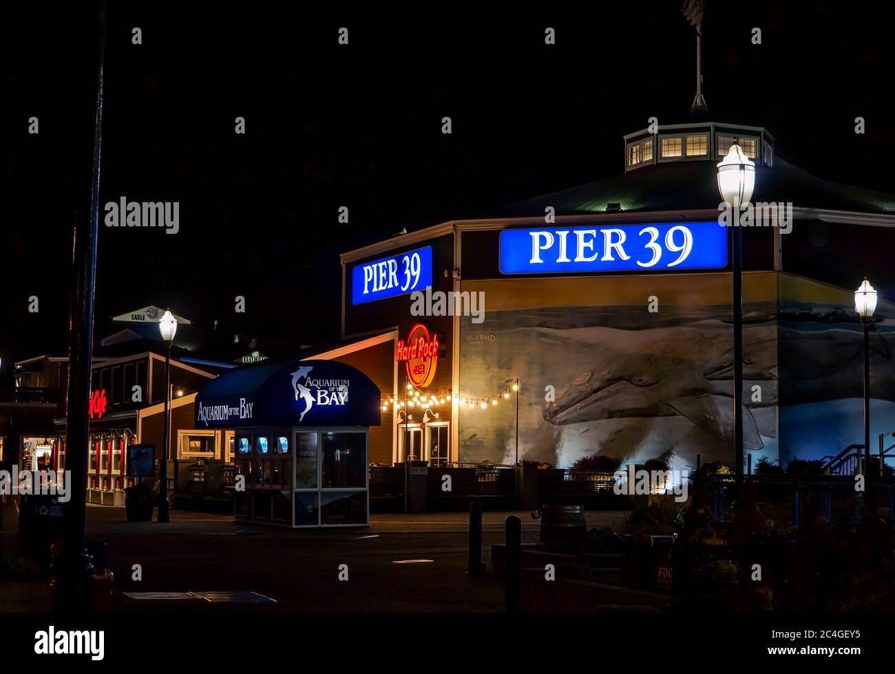 San Francisco Aquarium at Pier39 at night Stock Photo Alamy