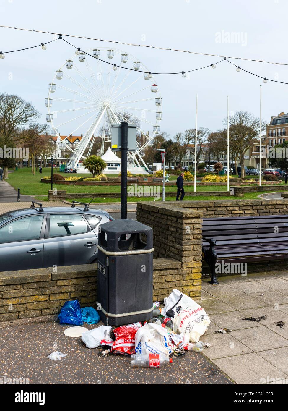 Rubbish and refuse bin opposite Steyne Gardens, Marine Parade, Worthing, West Sussex, England, UK. Stock Photo