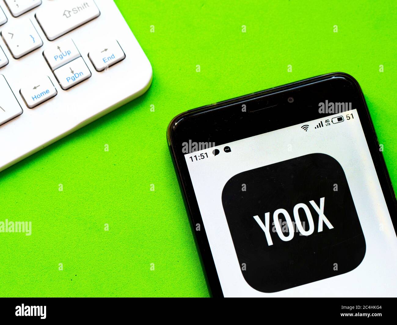 yoox apple pay