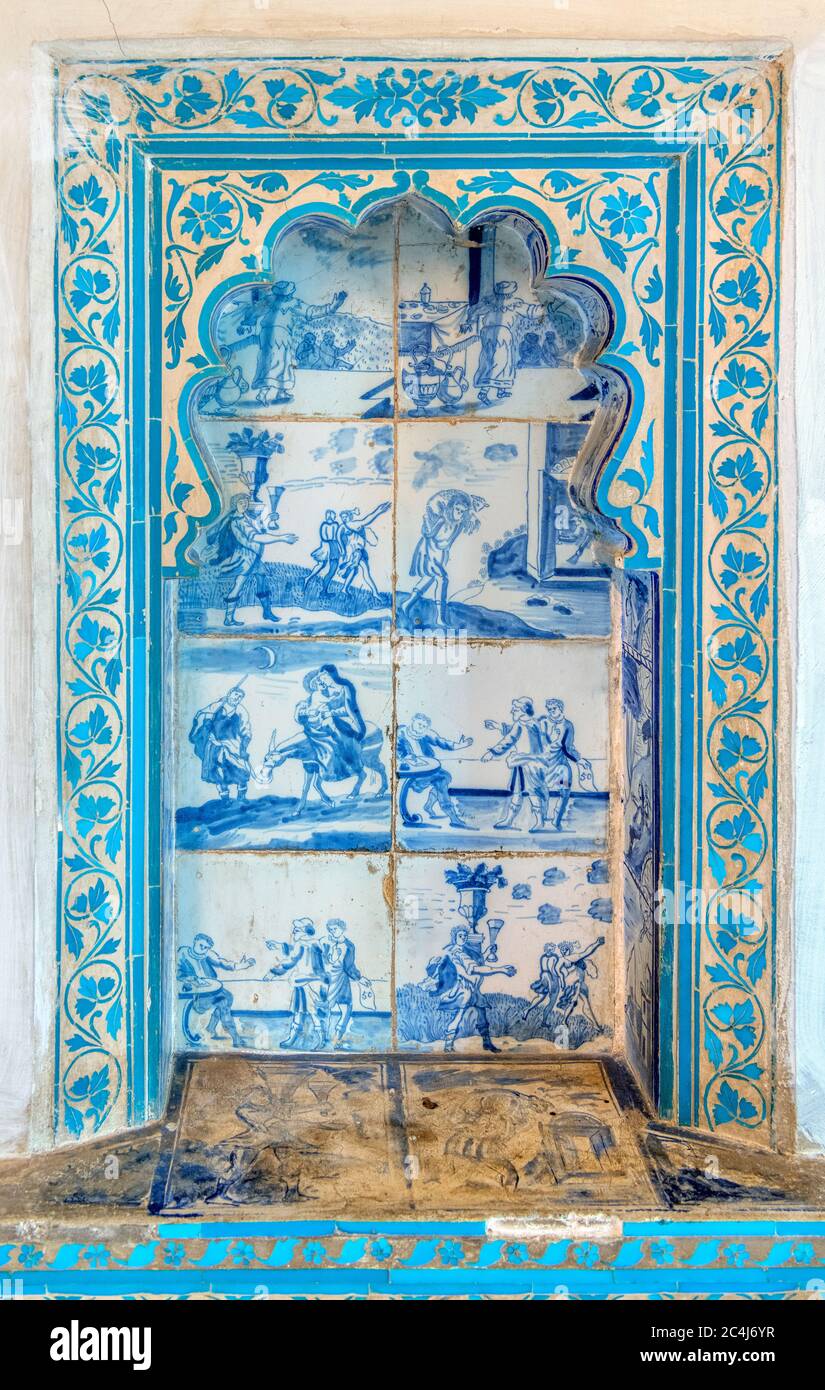 Decorative tiled recess, City Palace, Udaipur, Rajasthan, India Stock Photo