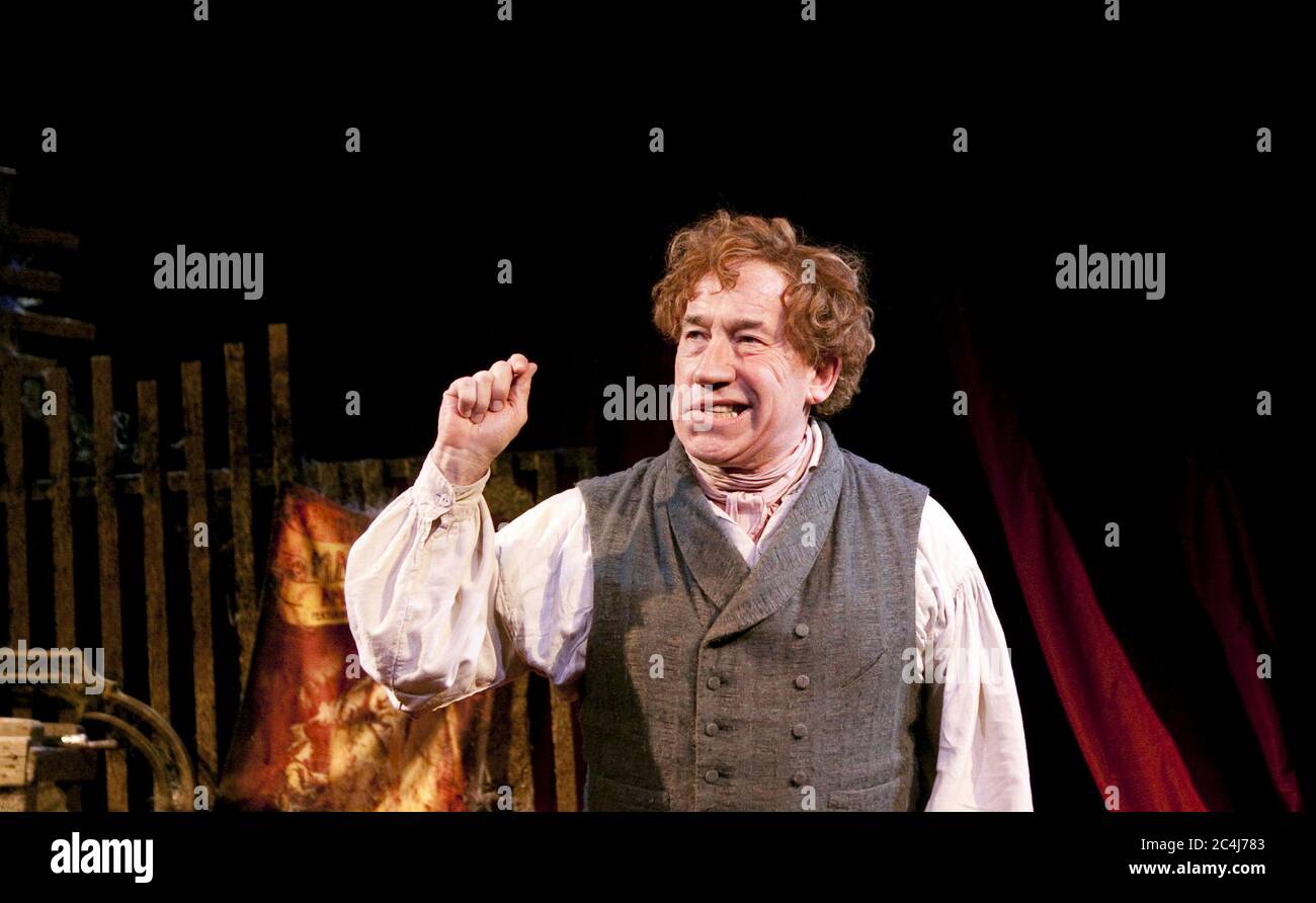 Simon Callow (Dr Marigold) in DR MARIGOLD by Charles Dickens directed by Patrick Garland at Riverside Studios, London W6  15/12/2009 Stock Photo