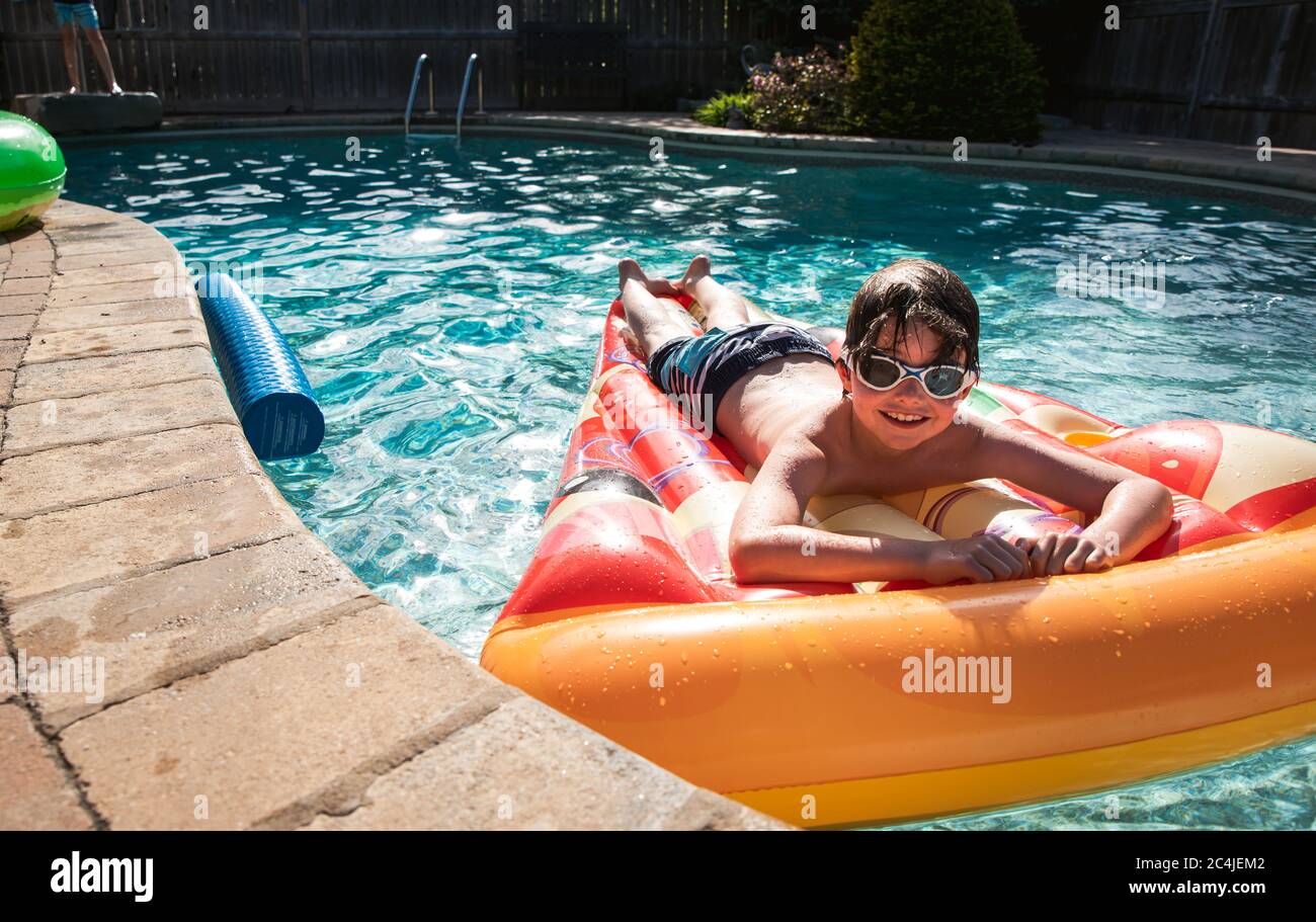 pizza floaties