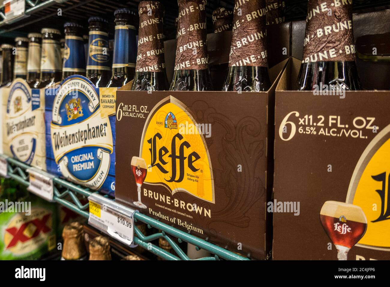 Craft Beer Section, Fairway Super Market, New York City, USA Stock Photo