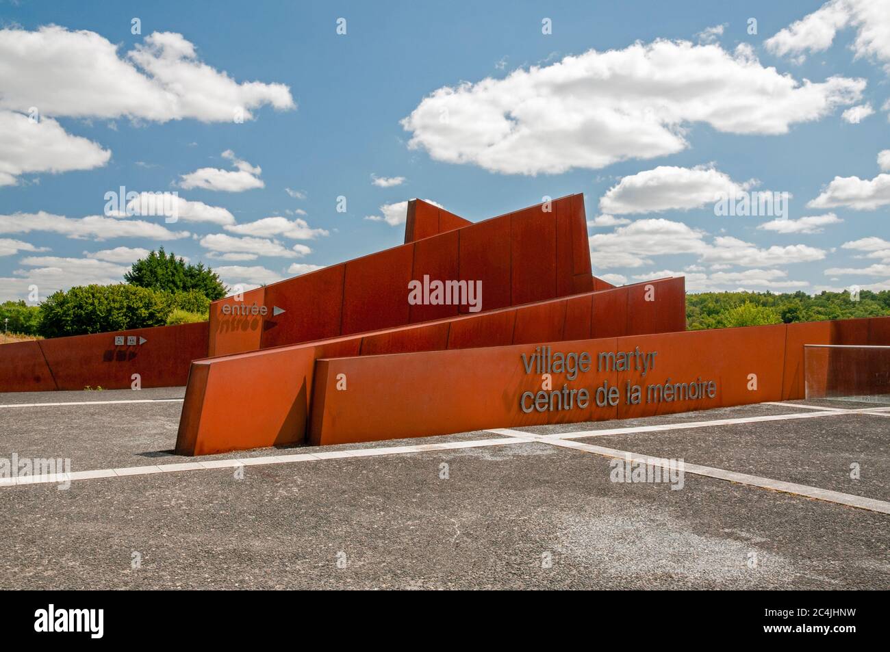 oradour-sur-glane-memorial-and-visitor-centre-near-limoges-haute