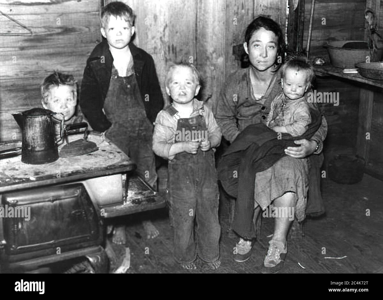 Как жили дети в 1920 1930 годы. Голод в США (Великая депрессия 1930-х). Великая депрессия в США дефарминг. Дефарминг в США В 1932-1933.