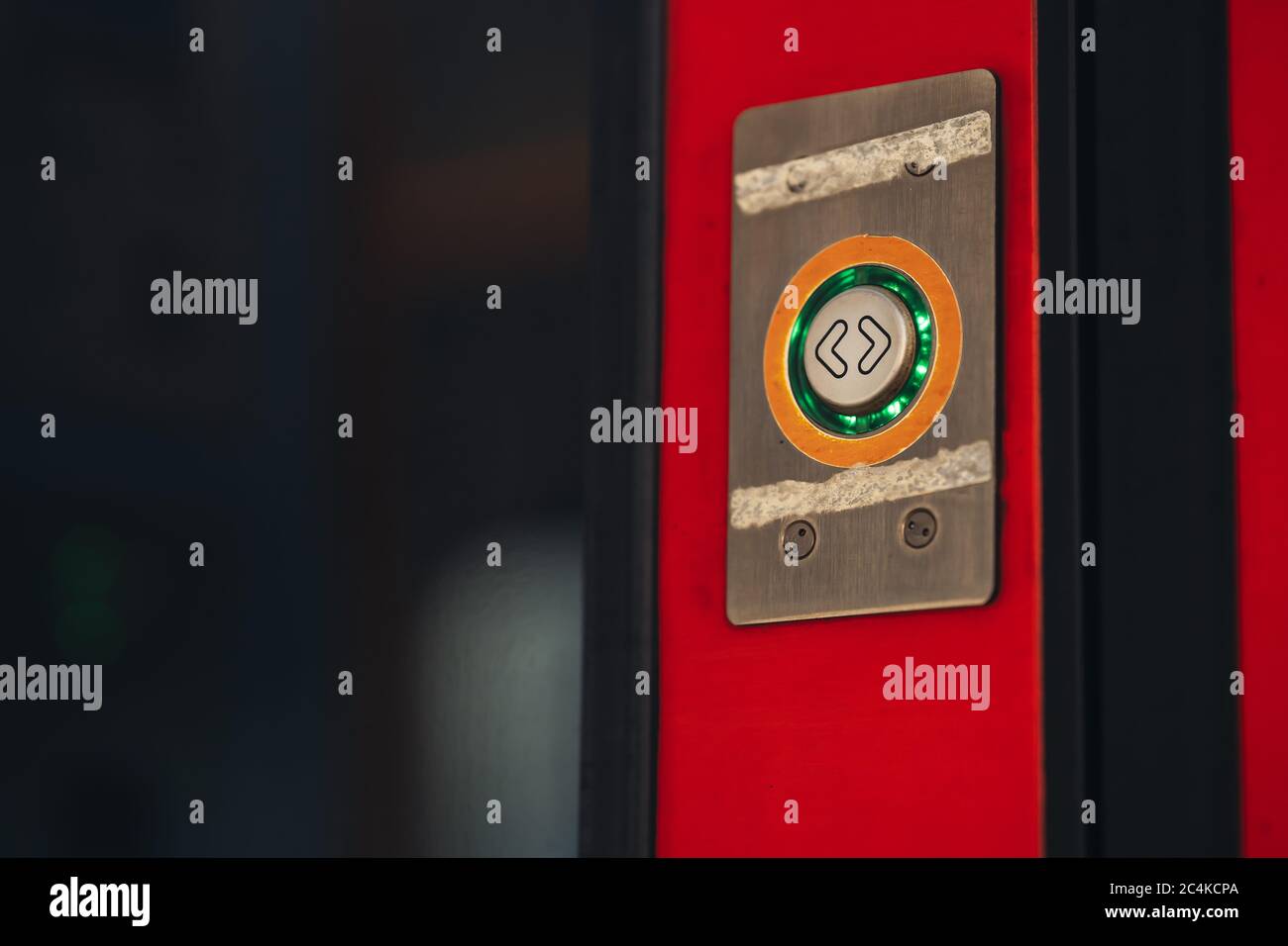 Open Button High Resolution Stock Photography and Images - Alamy