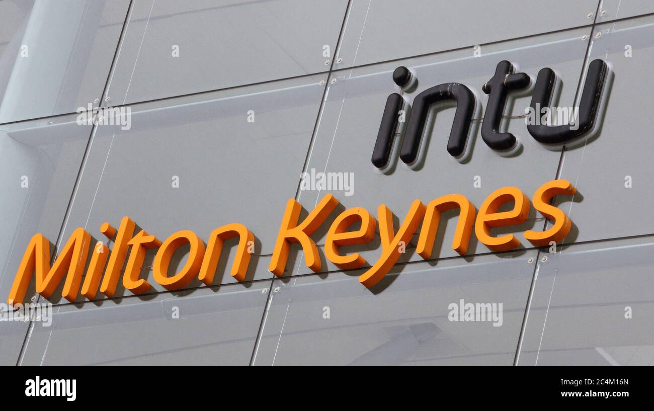 Milton Keynes, UK. 27th June, 2020. Intu Milton Keynes sign at the entrance to the shopping centre.Intu, Britain's largest shopping centre owner with 17 sites in the UK, has called in administrators.The debt-laden firm, whose giant shopping malls include MetroCentre and the Trafford Centre in northern England and Lakeside in the south east, employs around 2,500 staff directly and another 100,000 people work at shops and restaurants inside its centres. Credit: Keith Mayhew/SOPA Images/ZUMA Wire/Alamy Live News Stock Photo