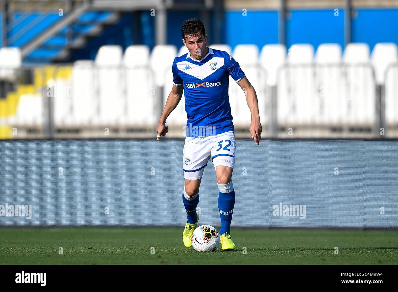 Andrea papetti hires stock photography and images Alamy