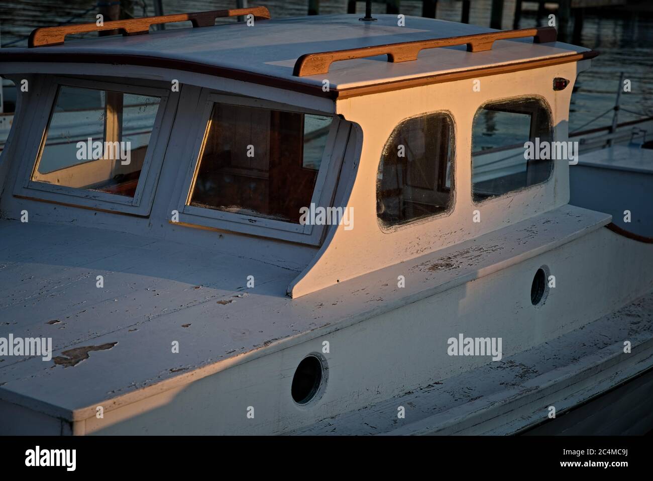 Old wooden cabin cruiser hires stock photography and images Alamy