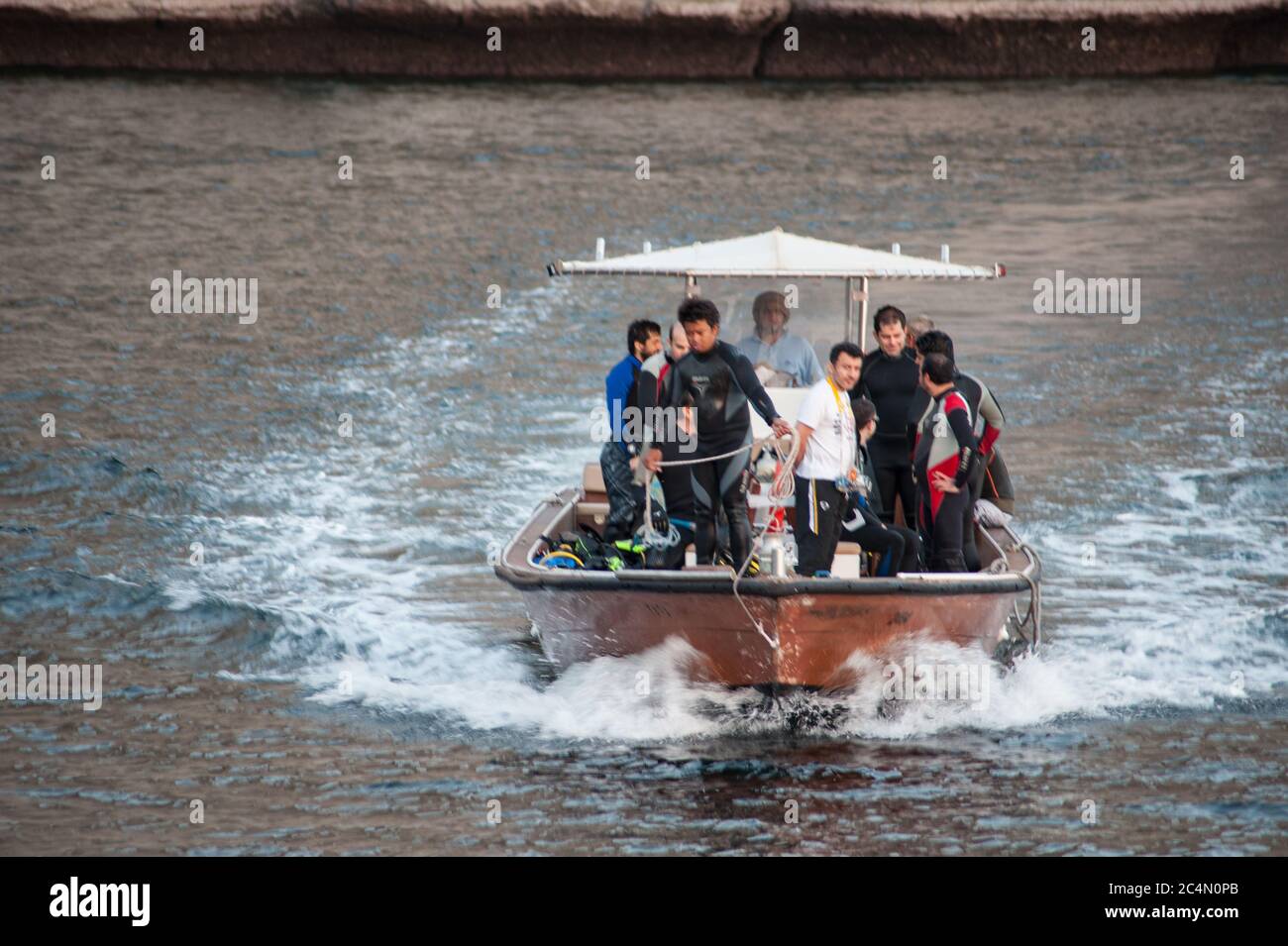 diving in oman Stock Photo Alamy