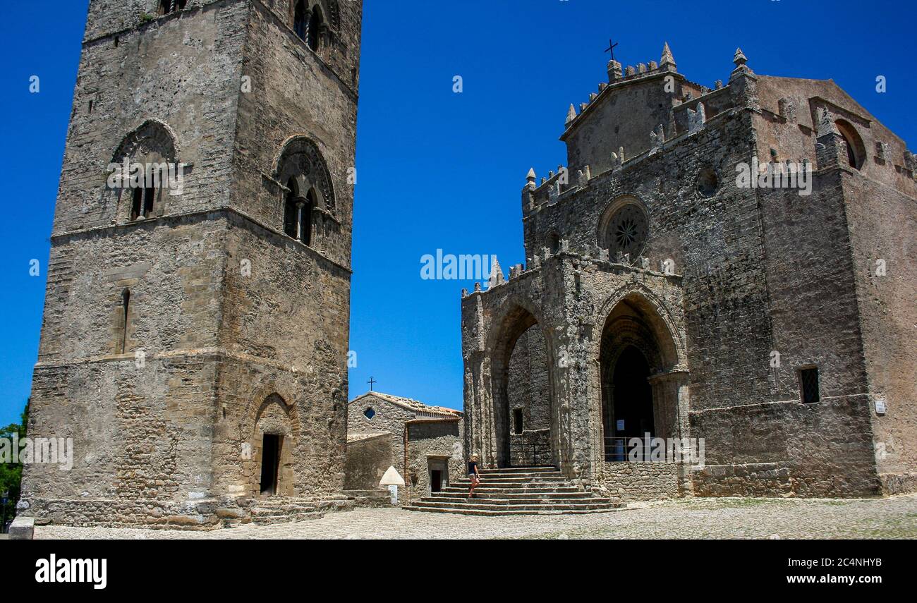 Duomo or Chiesa Mother of Erice, built by Federico III di Sicilia (Sicily/ Italy) Stock Photo