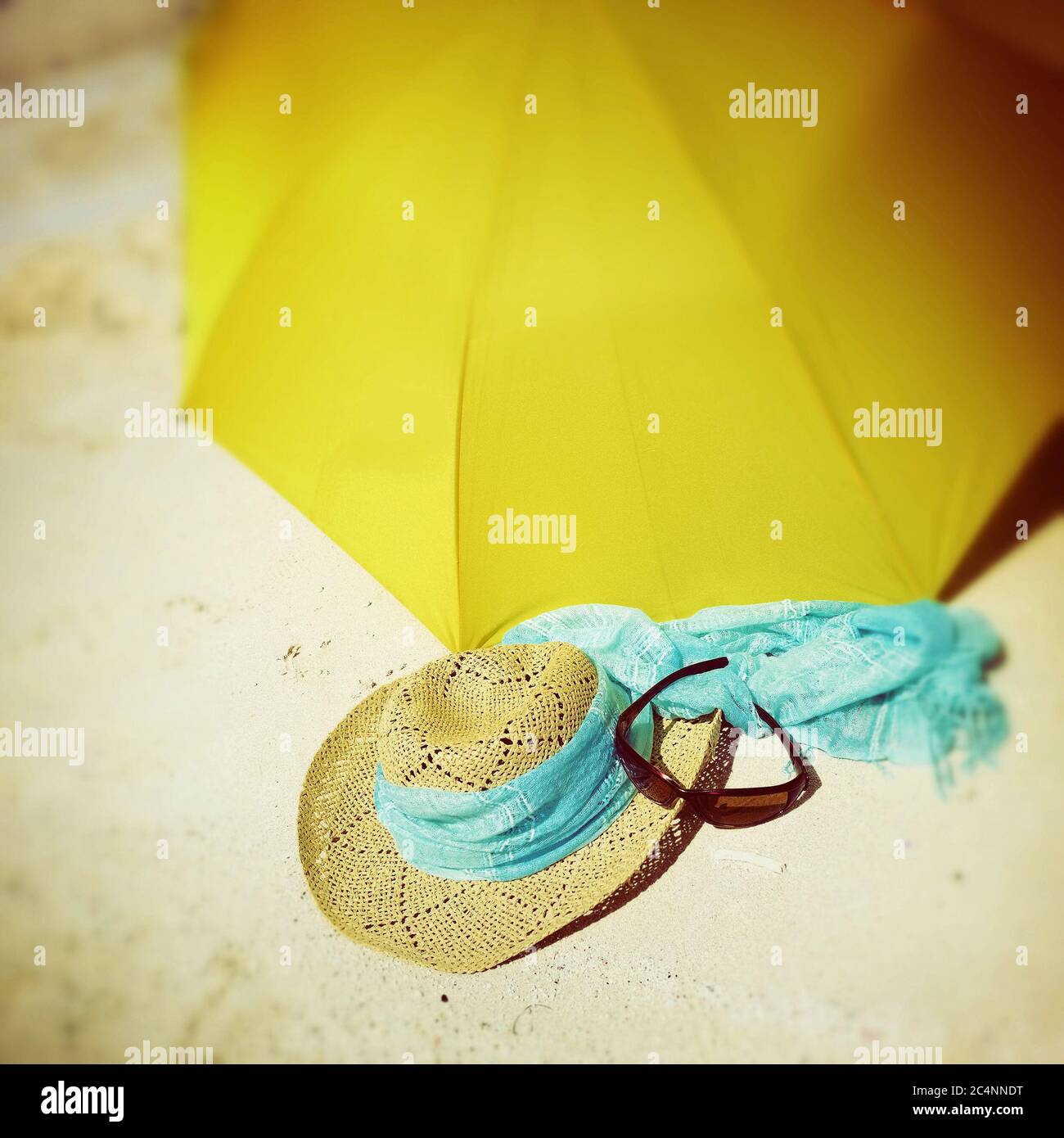 Yellow umbrella hat 2025