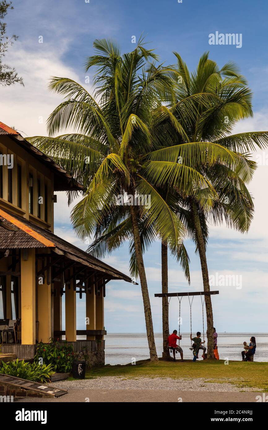 Top more than 131 cake delivery miri sarawak latest in.eteachers