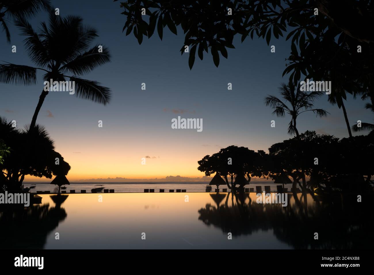 Warm tropical climate hi-res stock photography and images - Alamy