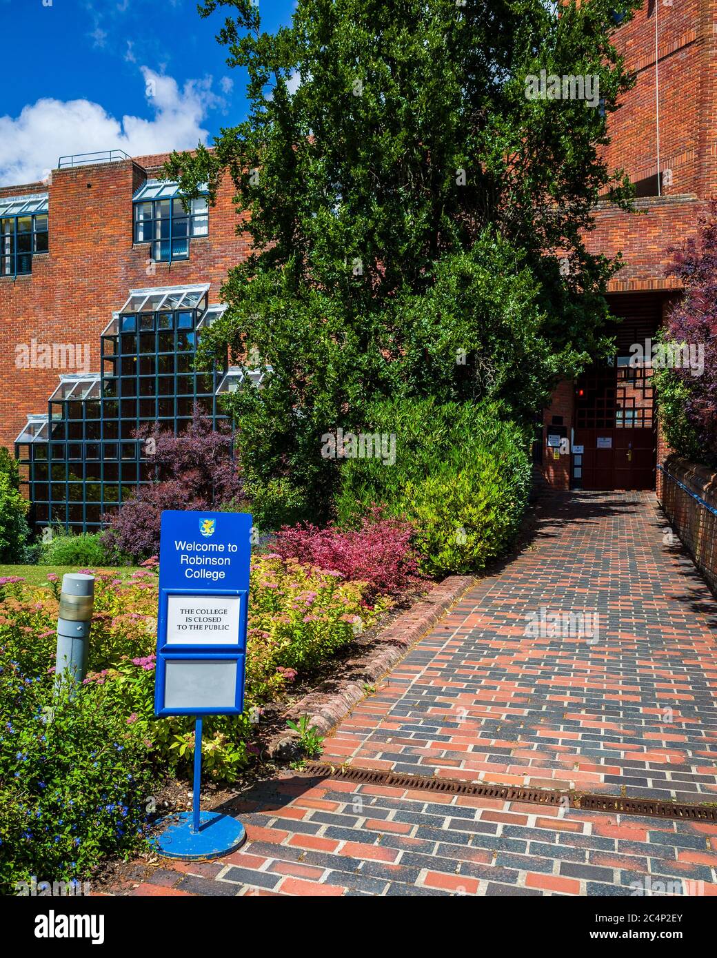 Cambridge robinson college hires stock photography and images Alamy