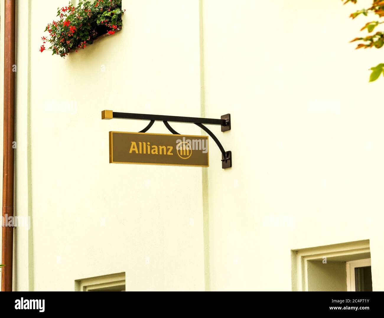 German Service Provider High Resolution Stock Photography And Images Alamy