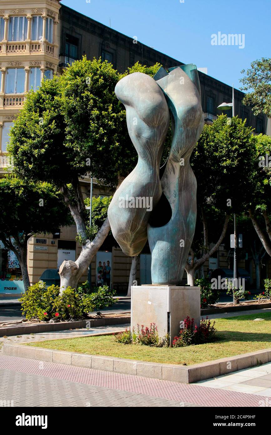 Almería, Andalusia, Spain, Europe.. Avenida Federico García Lorca, La Rambla  of Almeria. A sculpture along the Rambla Stock Photo - Alamy