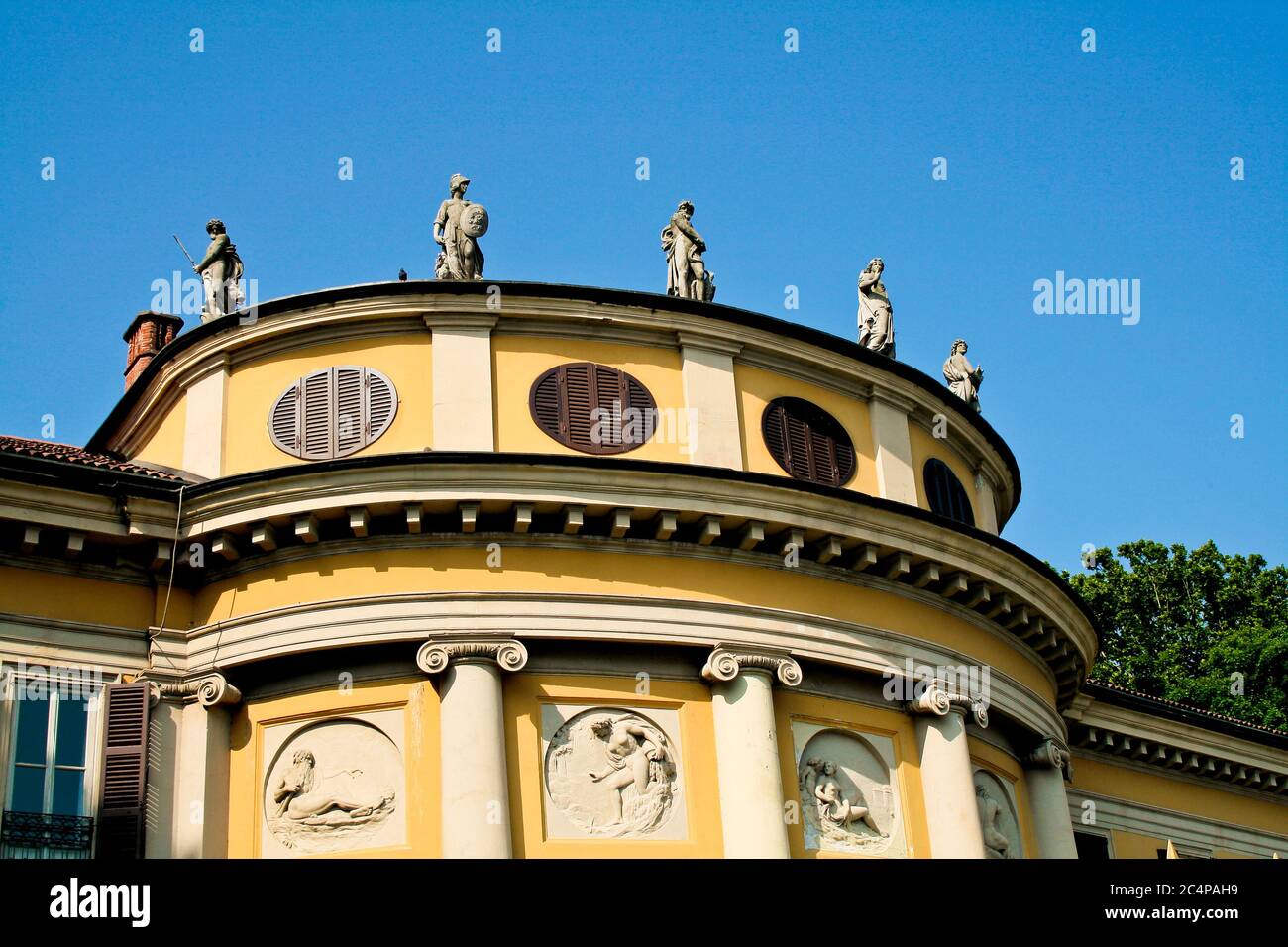 Como, Lombardy, Italy. The neoclassical Villa Saporiti (also known as Villa La Rotonda or Villa Resta Pallavicini), was built by the Austrian architect Leopold Pollack between 1791 and 1793. Stock Photo