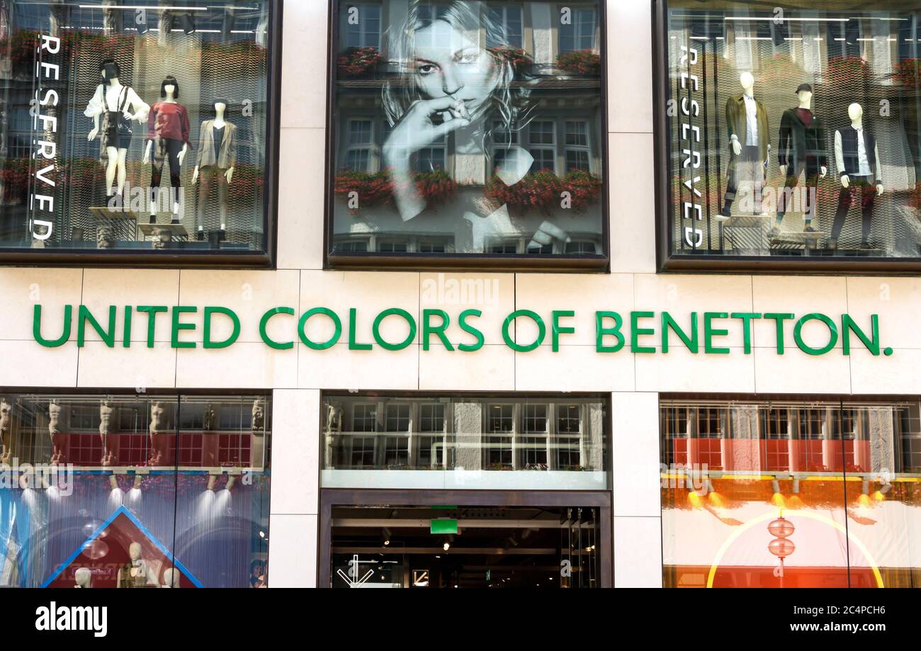 MUNICH,GERMANY: Benetton store. Benetton Group S.p.A. is a global fashion  brand, based in Ponzano Veneto, Italy Stock Photo - Alamy