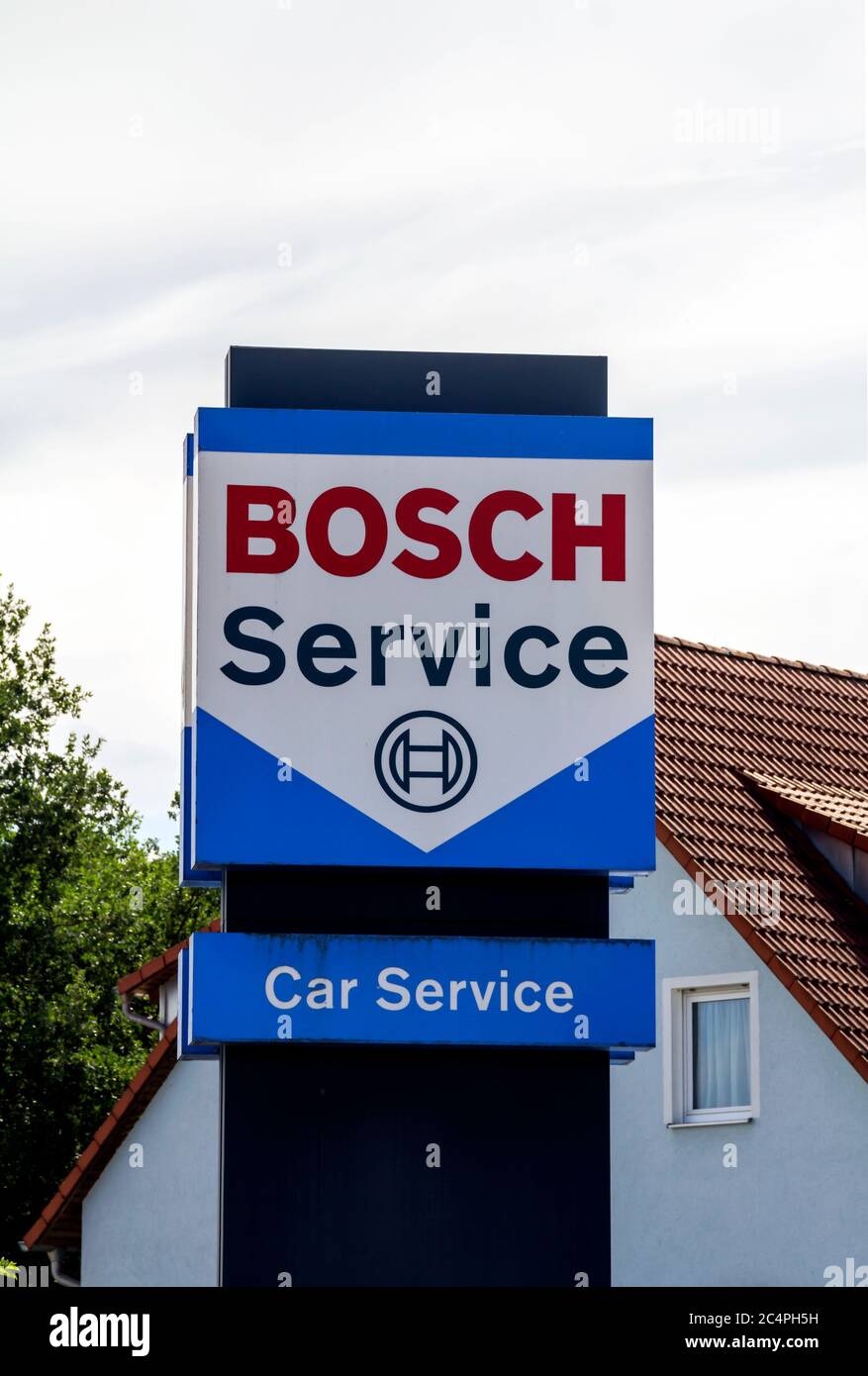Bosch Car Service High Resolution Stock Photography and Images - Alamy