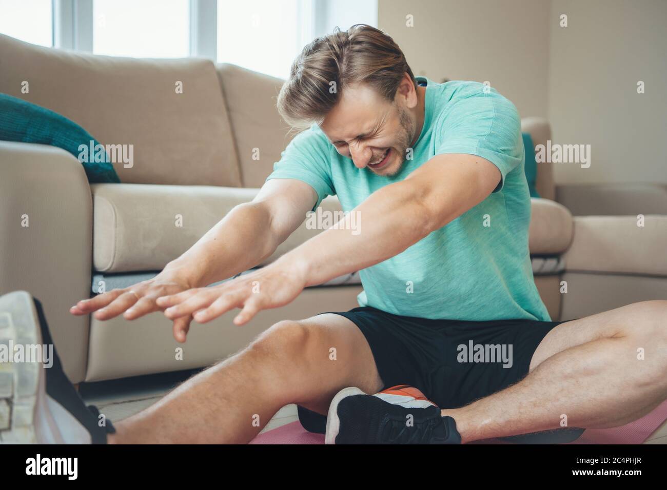 Well built male hires stock photography and images Alamy