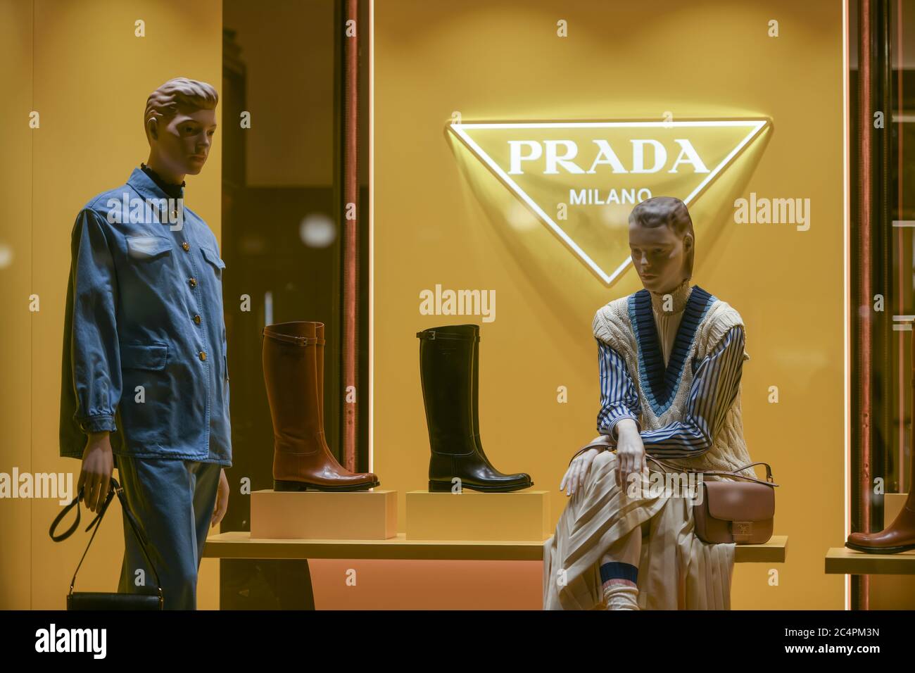 Milan, Italy - January 13, 2020: Prada clothing, boots, shoes and purses  showcase detail Stock Photo - Alamy