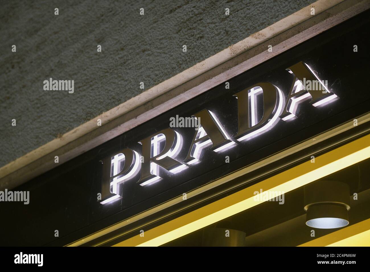 Milan, Italy - January 13, 2020: Lighted Prada store logo Stock Photo -  Alamy