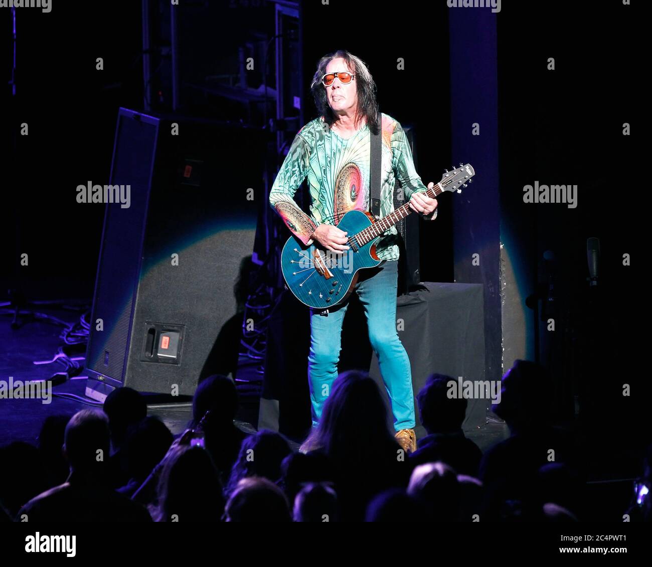 Todd rundgren utopia hi-res stock photography and images - Alamy