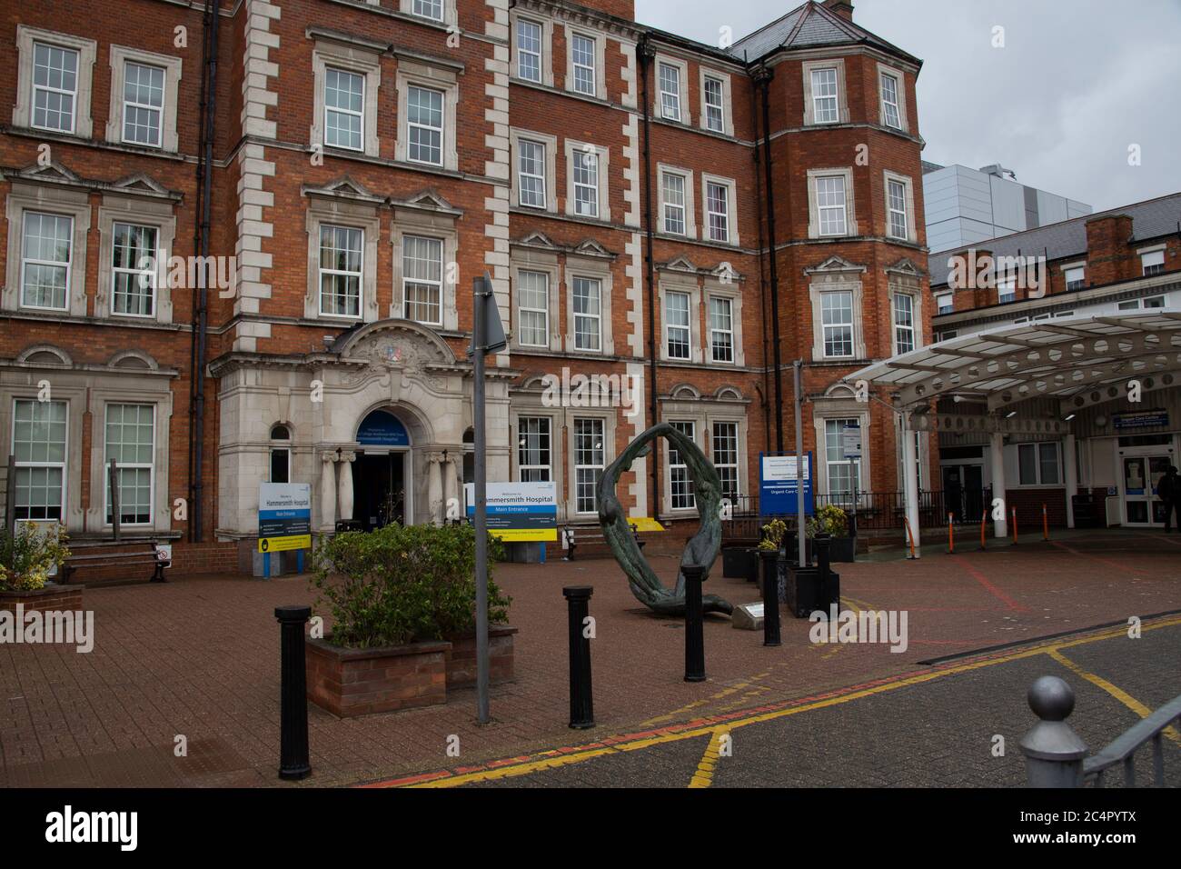 Hammersmith hospital hires stock photography and images Alamy