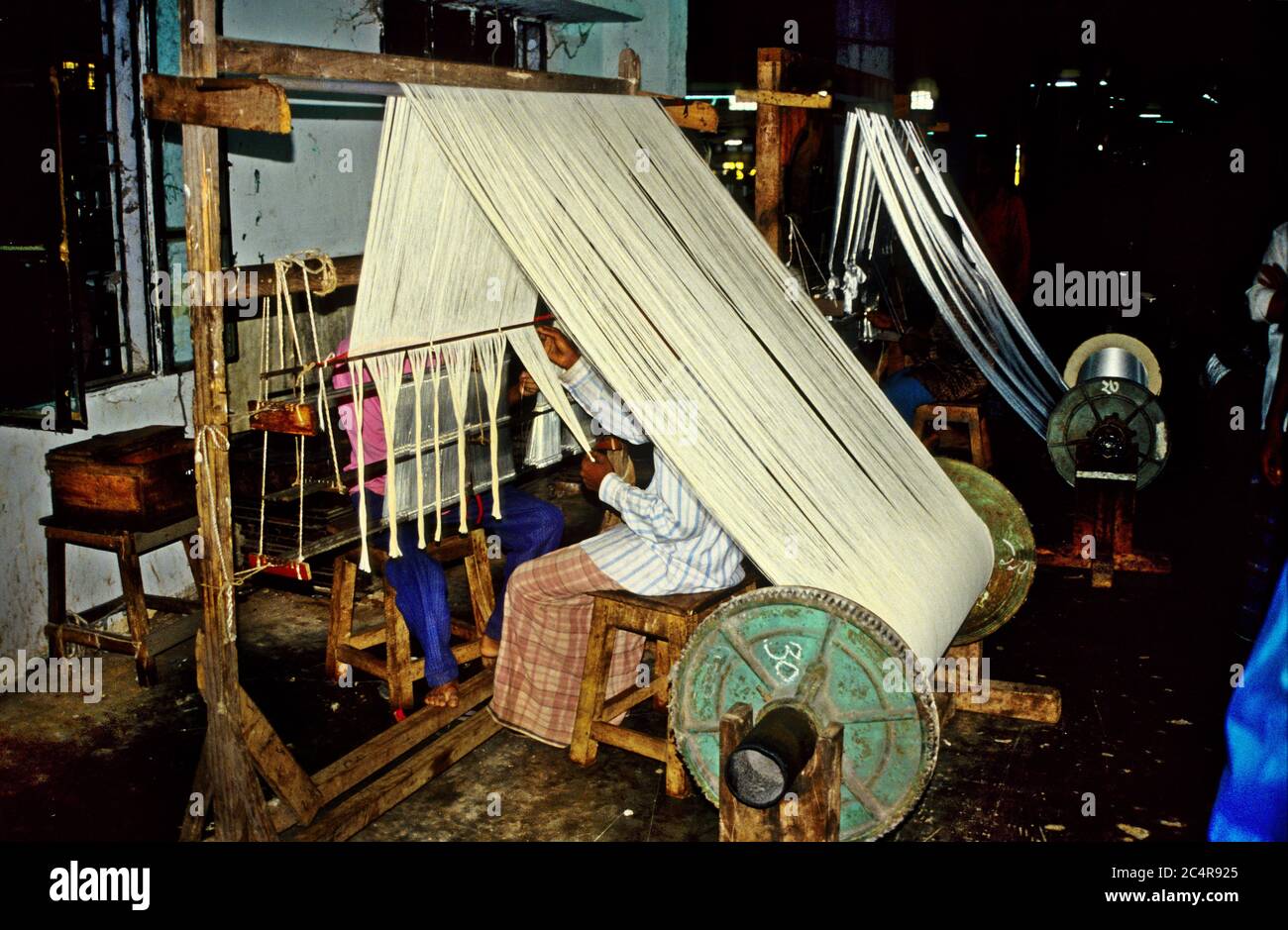 Dhaka Bangladesh Sewing Machine High Resolution Stock Photography and ...
