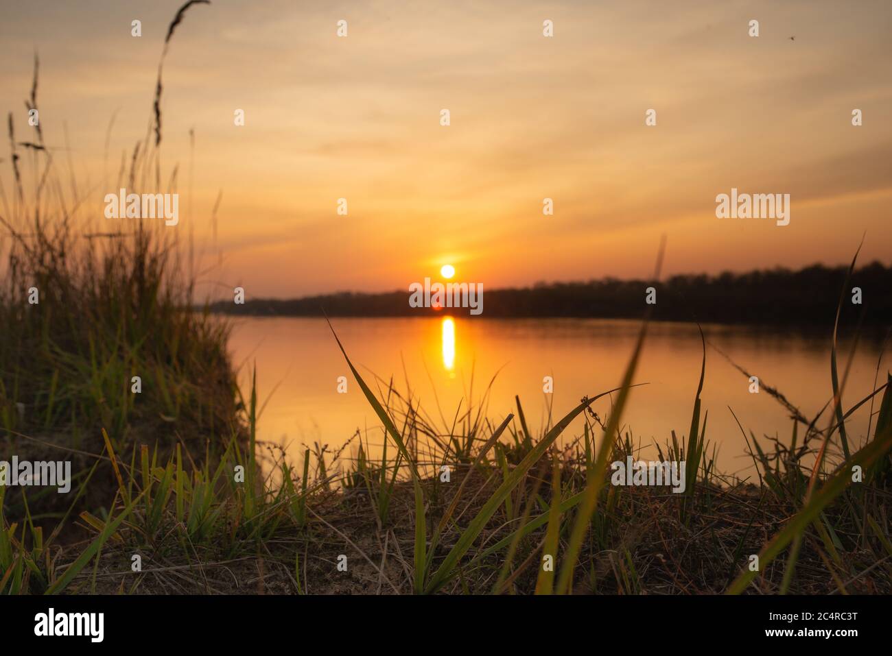 Lake reflection river bank hi-res stock photography and images - Alamy