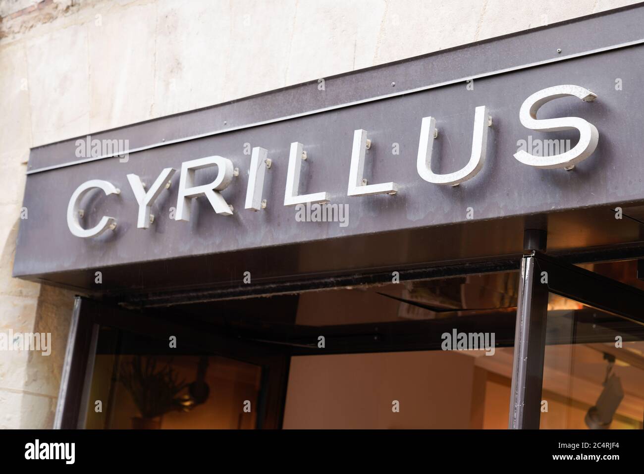 Cyrillus Logo