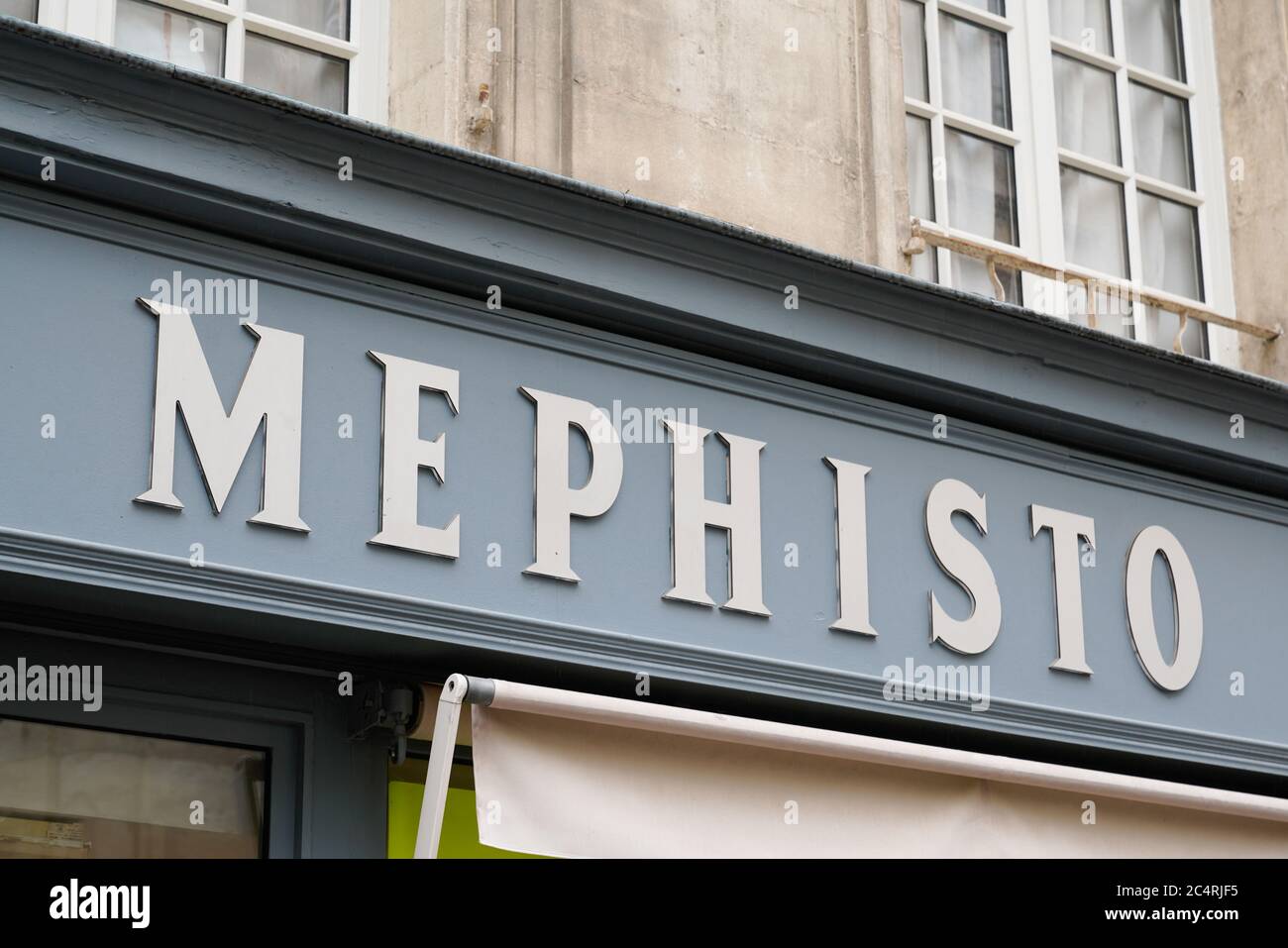 mephisto shoe store