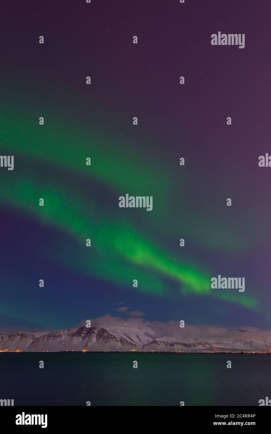 Aurora borealis city purple hi-re…