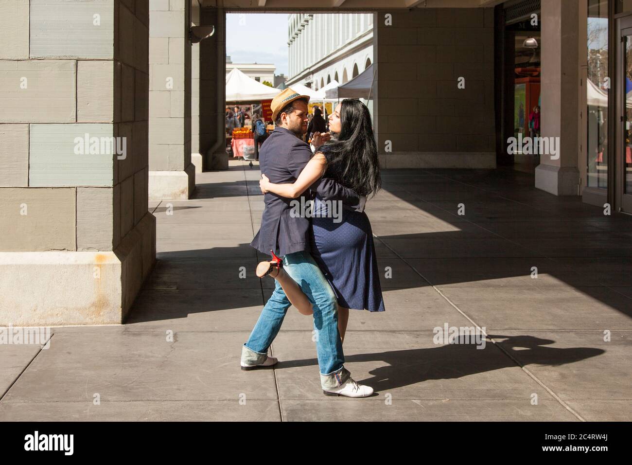 Couple dancing in San Francisco Stock Photo Alamy