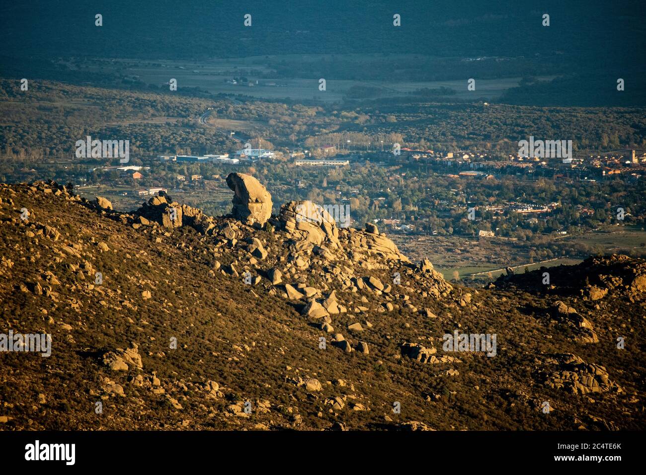 Ravine wide shot hi-res stock photography and images - Alamy