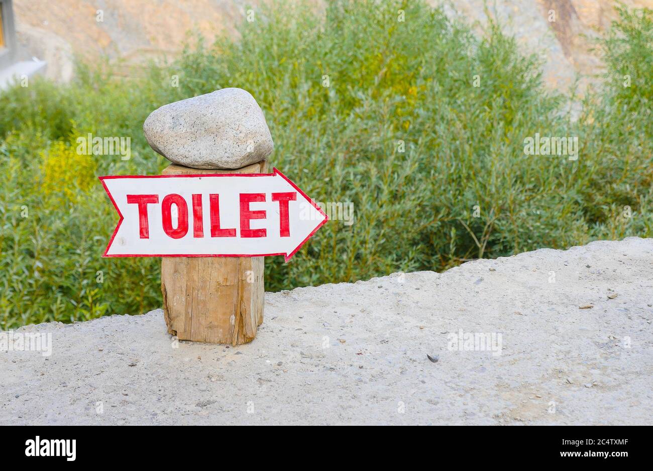 Outdoor Toilet India High Resolution Stock Photography and Images - Alamy