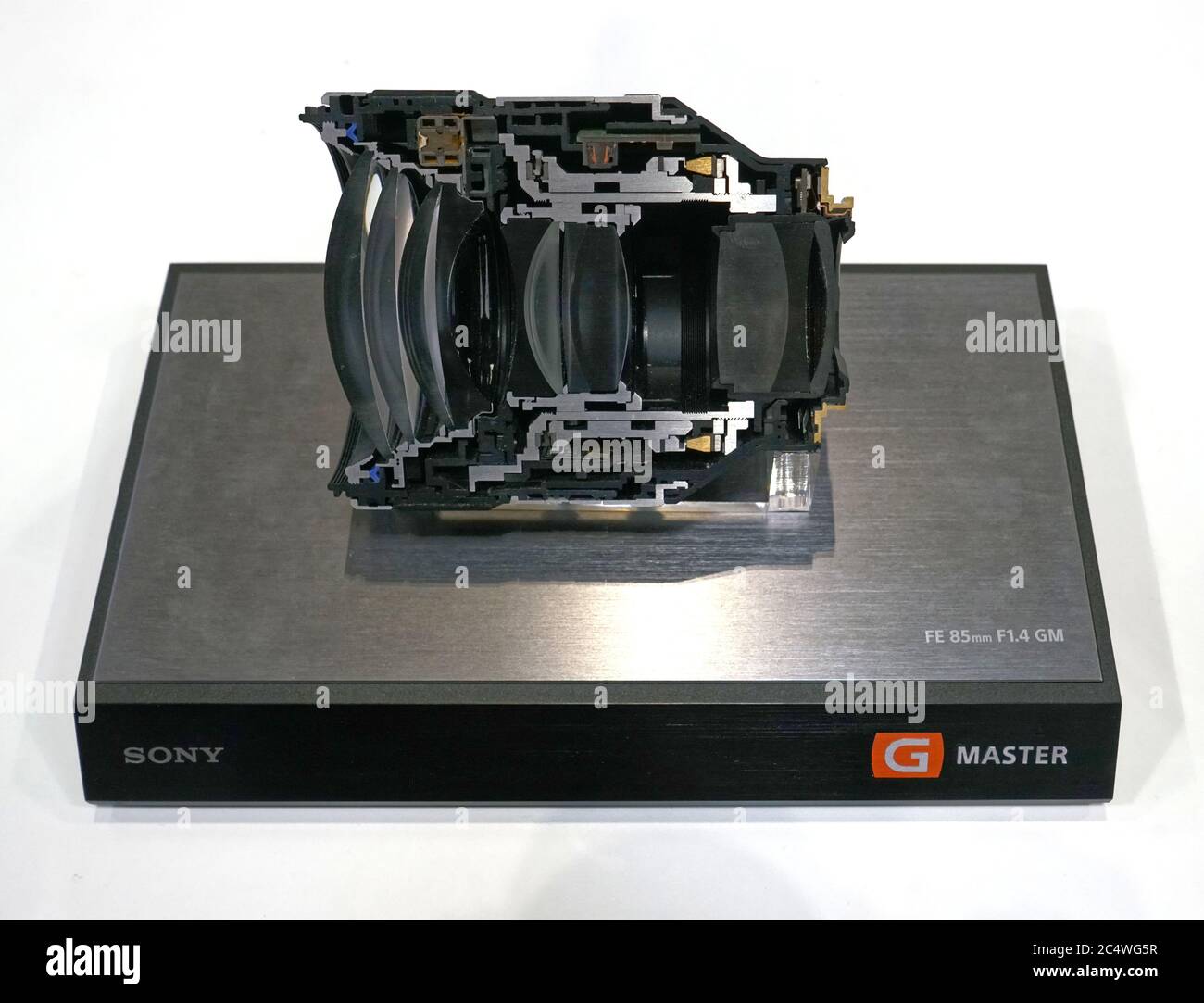 Cross Section of SONY FE 85mm f1.4 G Master presented on Photography Show 2019 in Birmingham. Stock Photo