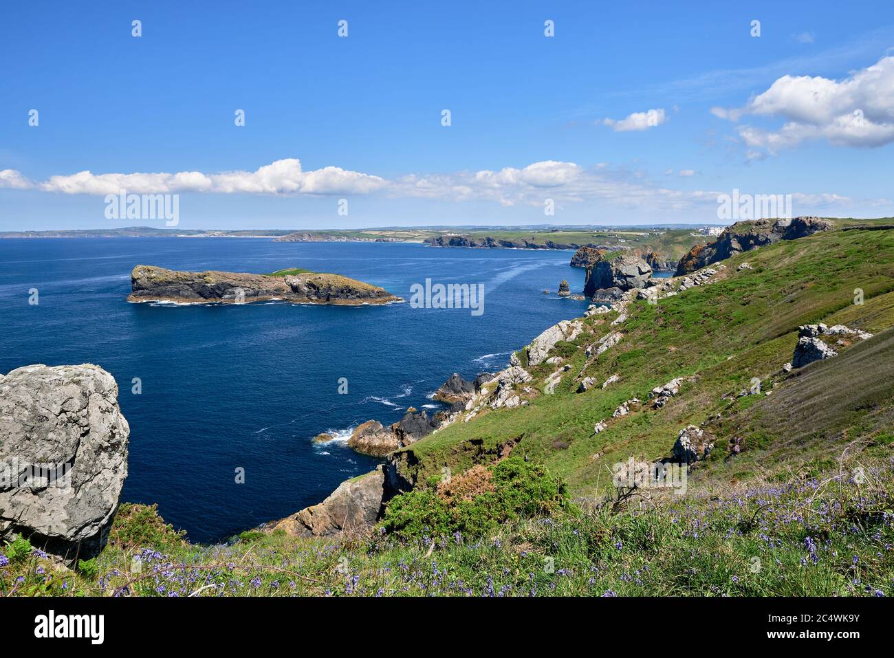 Mullion Island from the South West Coast Path. Mullion, Lizard Peninsula, Cornwall, England, UK. Stock Photo